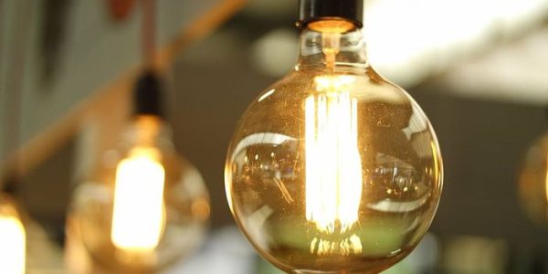 Jenis Energi Cahaya dan Penerapannya Dalam Kehidupan Sehari-hari