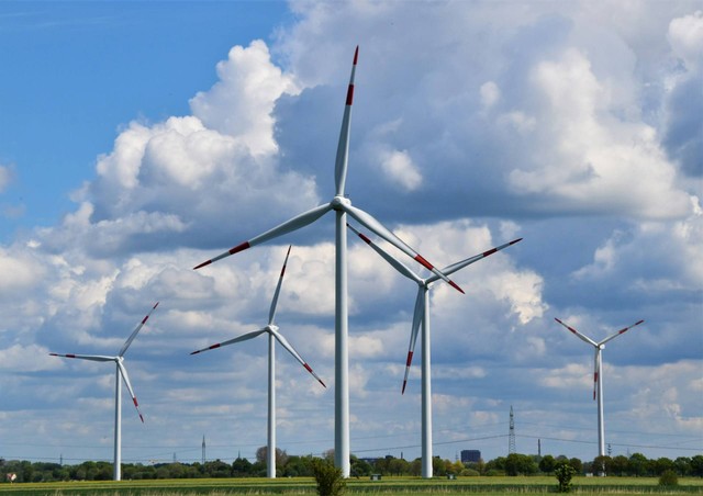 Kelebihan dan Kekurangan Energi Angin